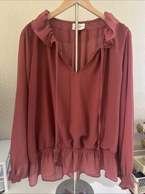 Universal Thread Mauve Ruffle Long Sleeve Women's Blouse